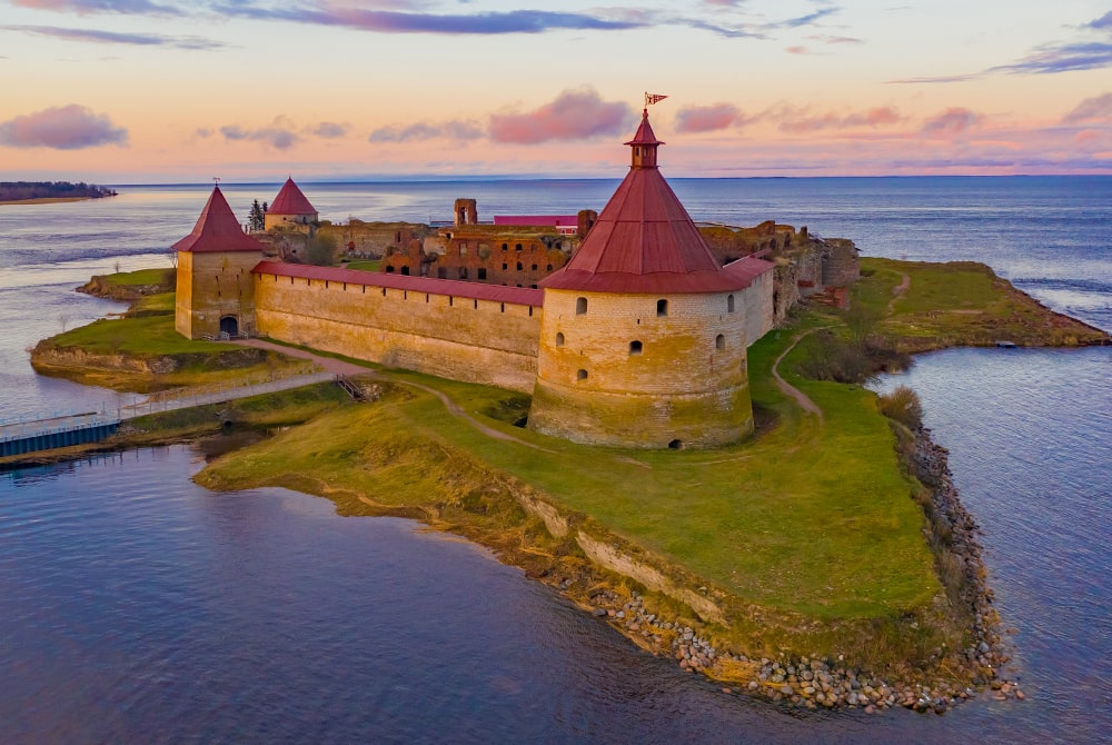 Метеор в Крепость Орешек + Экскурсия на теплоходе